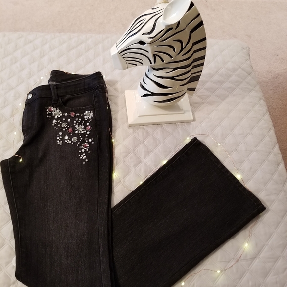 Jeans - Picture 3 of 4